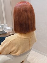 コーエン(cowen) 外ハネ切りっぱなしボブ美髪ピンクベージュ似合わせカット50代