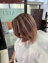 アイズ 本厚木(AIZU)&nbsp;シャドウルーツ ピンクベージュ