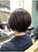 ショートボブ×ココアベージュ