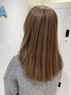 クレア 能見台(CREA) 明るめハイライトカラー