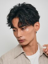 フィフス(fifth)&nbsp;原宿シャドウパーマメンズパーマ微分けセンターパート30代fifth