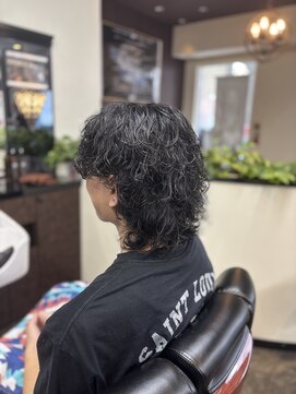 シャドウパーマ