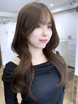 ハピネス クローバー 八木店(Happiness CLOVER)の写真/ミディアム・ロングのお客様多数ご来店★コテ巻き/韓国系/レイヤーカットなら【happiness】で！