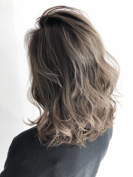 エミュスト(Emuest) 【Emuest心斎橋】☆3Dハイライト/エアリーロブ