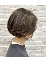 ピークス(PEAKS)&nbsp;柔らかグレージュ/ハイライト【PEAKS恵比寿】