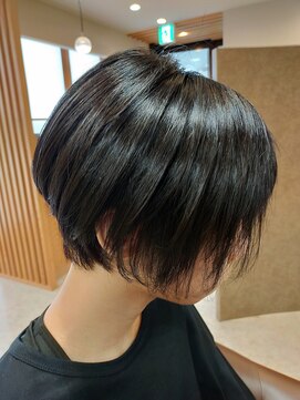 ヘアサロンアンドヘアメイクディー(hair salon hair make D) 仙台D  アシンメトリー×マッシュショートミニボブstyle