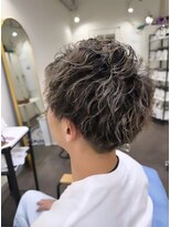 マリン(Marine)&nbsp;20代30代メンズツイストスパイラルパーマ