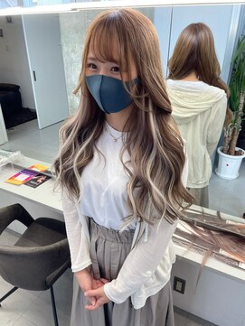 キング 梅田(K!ng) 【梅田】エクステシールエクステミルクティーベージュ