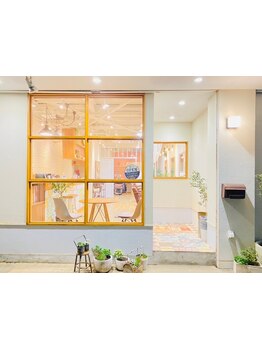 【豊川/諏訪町】丁寧なカウンセリングでクセを見極め、あなたの「似合う」が見つかる！ヘッドスパも人気♪