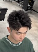 フェザーショートパーマ/メンズ/刈り上げ/眉毛/ツイスト