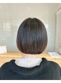 ツヤがキレイなミニボブ