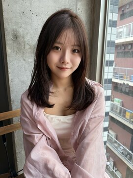 ヌイ 横浜(nui) シースルーバング ワンカール レイヤー ベージュ ブリーチなし