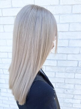 プリーク(preak) 柔らかブロンド