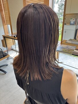 ヘアールームフルール(Hair room Fleur) 切りっぱなし&ストレート