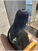 ネイビーカラー