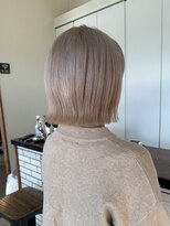 ラフ バイ マグ 南松本(R.A.F. by Mag)&nbsp;冬カラーホワイトベージュカラーケアブリーチ韓国ボブハイトーン