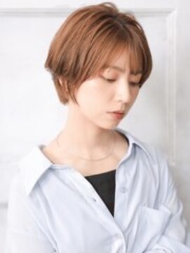 クラッチ 梅田茶屋町店(CLUTCH) 大人可愛い小顔魅せツヤ髪くびれショートボブヘルシースタイルA2