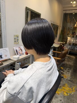 ヘアサロン ナノ(hair salon nano) 黒髪ショートヘア