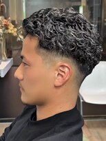 ヨリ サッポロ 札幌大通(yori SAPPORO)&nbsp;ニュアンスパーマ/センターパート/韓国マッシュ/ダークアッシュ