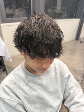 アウラ(AURA) シャドウパーマメンズパーマ無造作パーマニュアンスパーマ