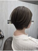 ショートボブ