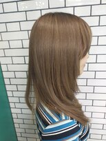 エスリ(esuri) レイヤーカット+ブリーチ1回ダブルカラー