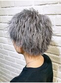 プラチナグレージュ