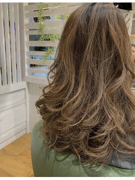 ラニカ ヘアーデザイン(Lanica hair design) くっきりカールロング