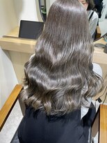 ニコフクオカヘアーメイク(NIKO Fukuoka Hair Make) 大人可愛いシークレットハイライト/極細ハイライト/艶グレージュ