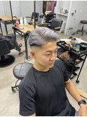 シルバーグレーフェード