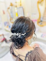 美容室 ティンカーベル 結婚式ヘアアレンジ