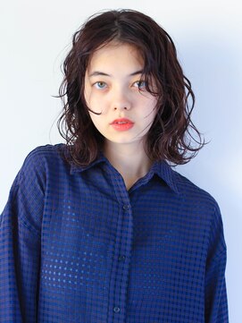 ヘアサロンガリカアオヤマ(hair salon Gallica aoyama) ナチュラルなニュアンスパーマセンターパートミディアム