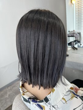 ラビス 浦和(Lovis) 美髪/ネビージュ/大人かわいい/透明感ショート[浦和]