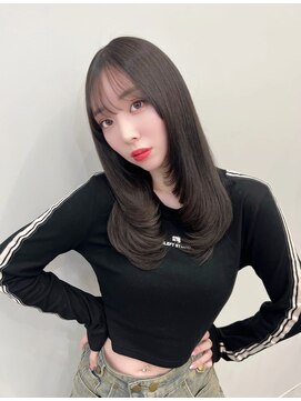 プラチナ(PLATINA) まなstyleレイヤーカットのお色気ヘア/顔周り/韓国/くびれヘア