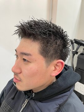 ヘアーメイク ニューヨーク 千駄木店(Hair Make NEWYORK) スパイキーショート