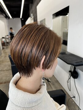 ココ 本八幡(KOKO) ★デザインカラー/レイヤーカット/ウェットヘアオリーブベージュ