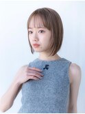 切りっぱなしボブ顔まわりレイヤーナチュラルカラー小顔前髪