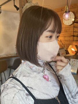 ビスクヘアデザイン(bisq hair design) ボブ　ベージュ　艶髪　髪質改善カラー　ショート
