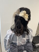 ロイリー バイ ローウェ 立川(Loely by Louwe)&nbsp;ハーフアップarrange