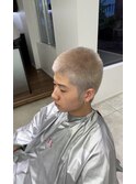 ホワイトベージュ坊主
