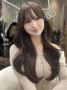 グロー 大宮(GLROW) レイヤーカット オリーブベージュ くびれヘア