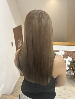 ワンエイティーディグリース 中目黒(180°One Eighty Degrees.)の写真/『180°の低アルカリストレートや弱酸性ストレートで髪質改善』◎【ハイライト/ブリーチ/ハイトーン】