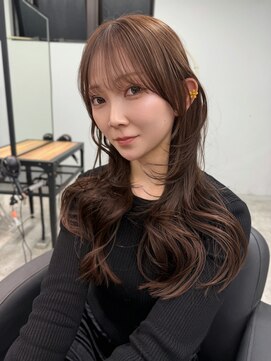 リンドトウキョウ(LINDO TOKYO) 大阪/心斎橋/レイヤーカット/チョコレートブラウン/透明感