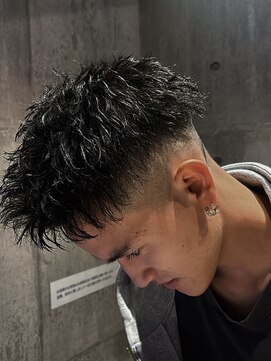 ロバーツヘアー 吉祥寺店 ツイストパーマ