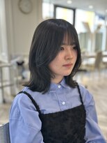 ニューヨークニューヨーク なんば道頓堀店(NYNY)&nbsp;【韓国ヘア】ミディアムレイヤー：ブルーブラック