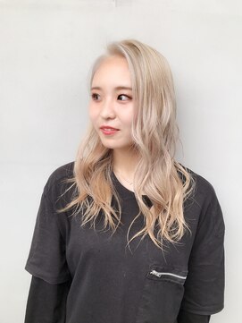 フロップニク(FLOPNIK) 超おすすめ!ブロンドヘアー