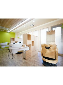 【谷山駅近く】何度も来たくなるサロン☆落ち着いたカフェのような空間でキレイになれる♪