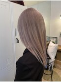 ホワイトミルクティーベージュカラーブリーチダブルカラー下赤塚