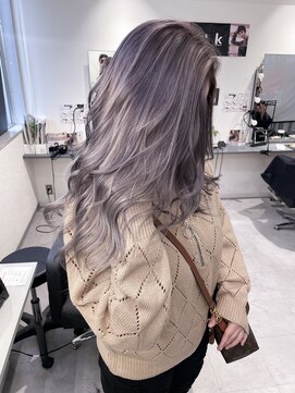 キング 枚方店(K!ng) 縮毛矯正髪質改善ハイライトレイヤーカット枚方美容室エクステ