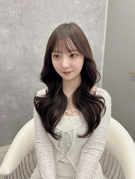 ヴェイナゴヤ(VEYY. nagoya) グレージュ/ブリーチなし/オリーブ/レイヤーカット/韓国/前髪